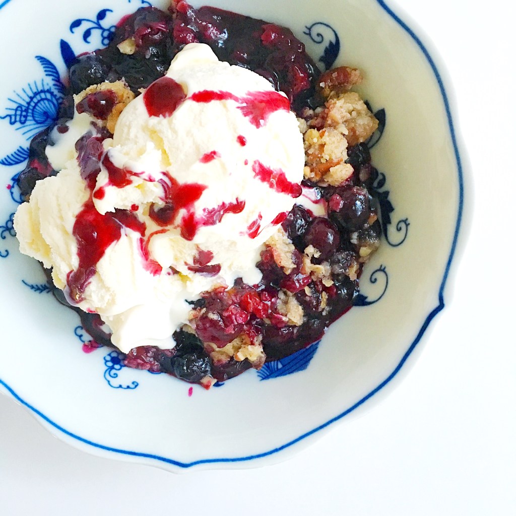 Blueberry Crisp
