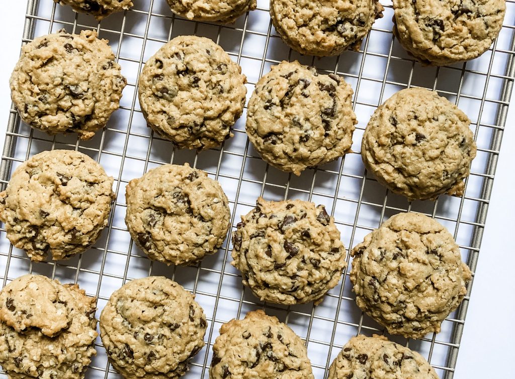 THE Best Peanut Butter Oatmeal Chocolate Chip&nbsp;Cookies